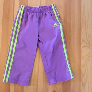 💥4/$25  Toddler adidas joggers size 2T